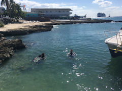 Lobster Pot Dive Center Grand Cayman