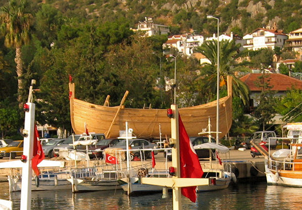 Uluburun-Wrack in Kas